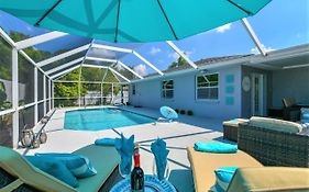 Contemporary Cozy Pool Villa II - Pool & Nearby Beach